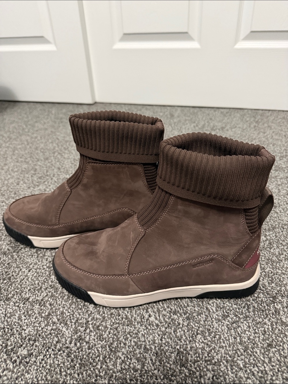 The North Face Women's Plum Suede Knit-Cuff Winter Boots